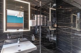 Hôtel Le Marignan - photo 6